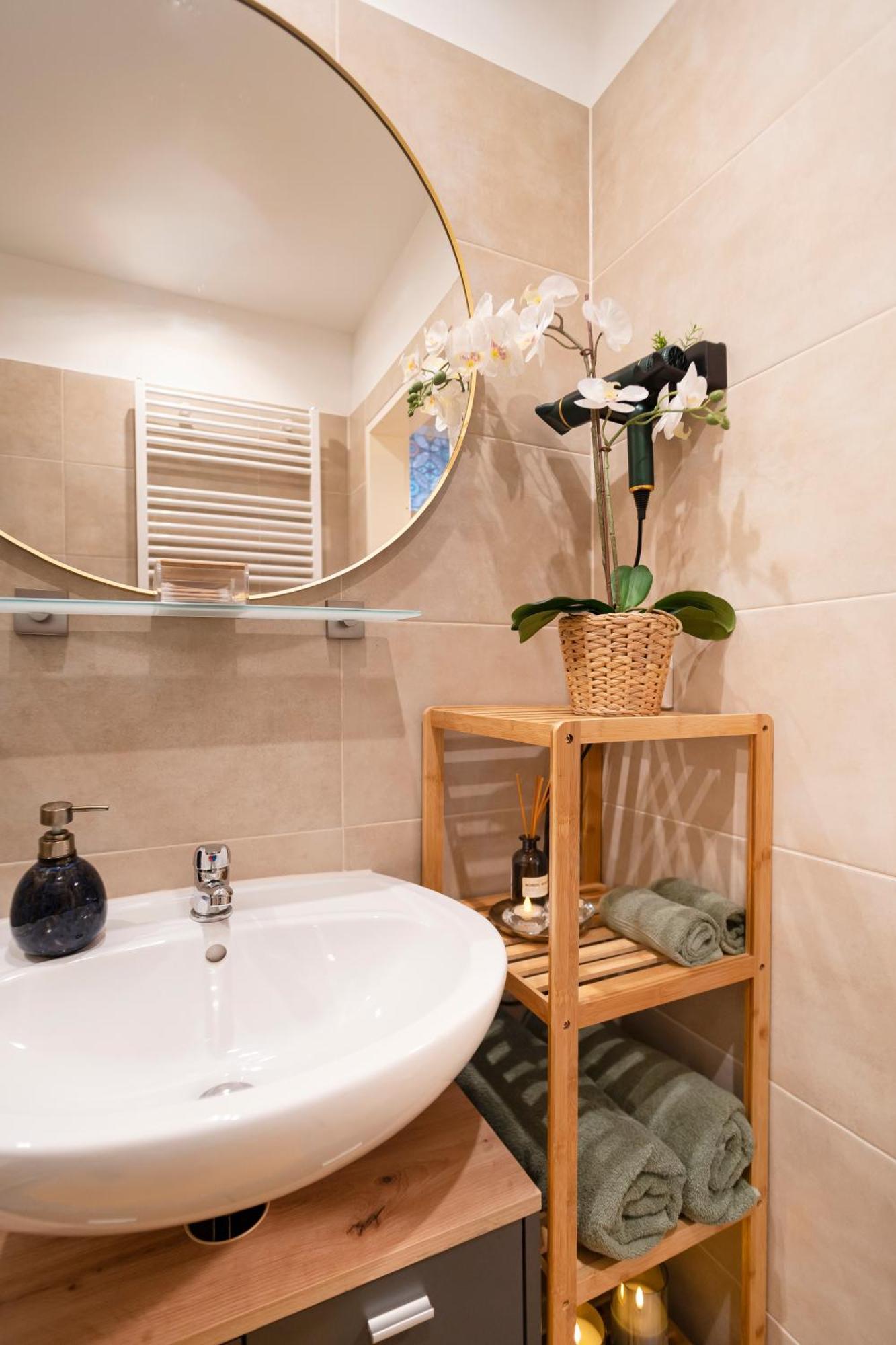 Premium Apartment Inspiriert Von Marilyn Monroe-Bremen City Center Zewnętrze zdjęcie